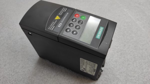 6SE6420-2UD13-7AA1 SIEMENS