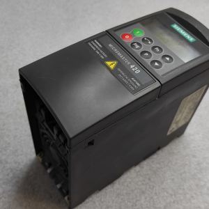 Siemens 6SE6420-2UD13-7AA1, variateur MICROMASTER 420 0,37 kW – photo 1