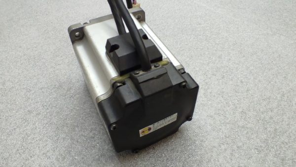R88M-G75030H-S2 OMRON